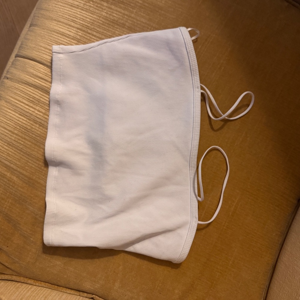 White Ribbed tank  Top - alo yoga